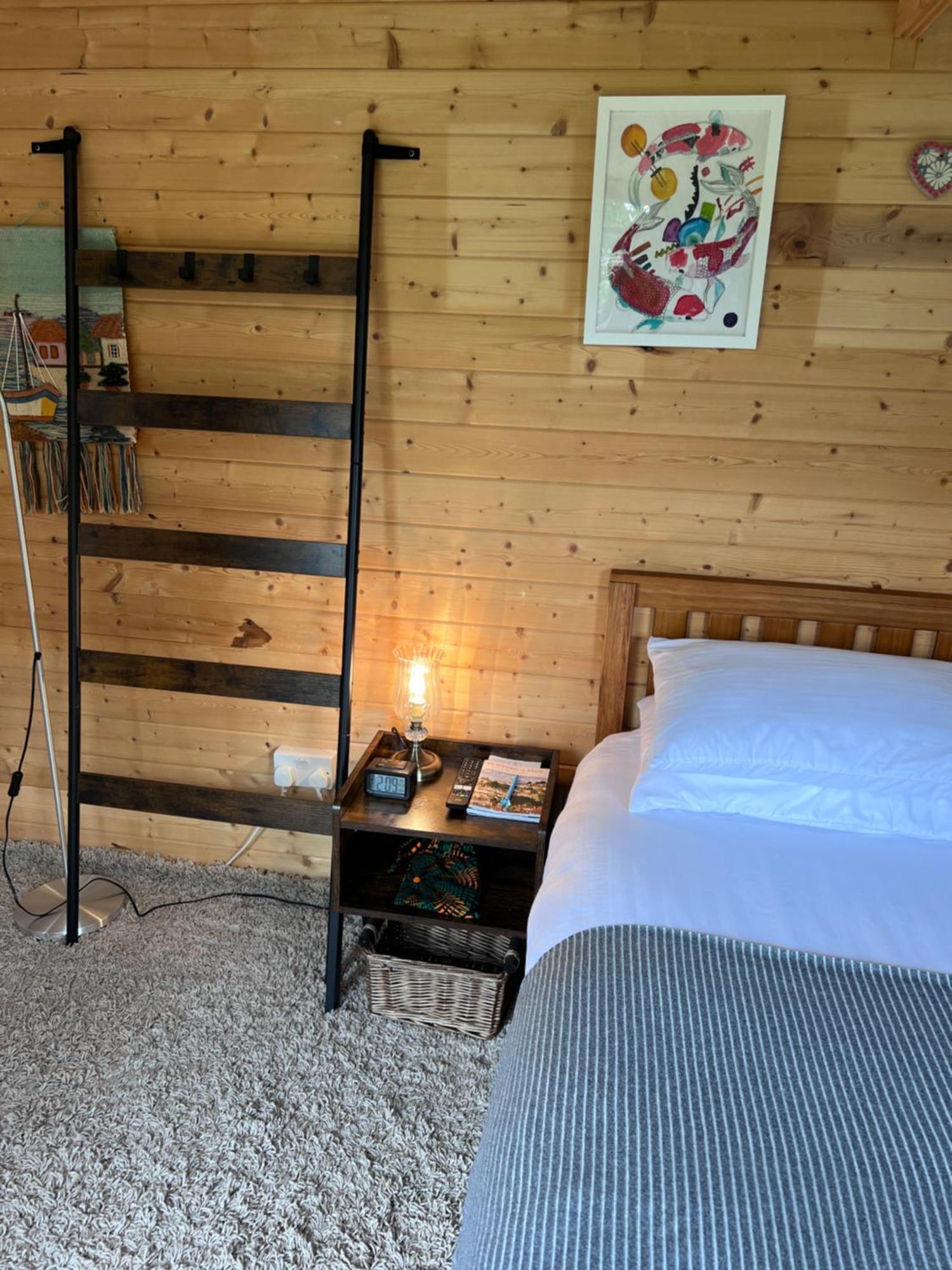 Bradford-On-Avon The Cabin מראה חיצוני תמונה